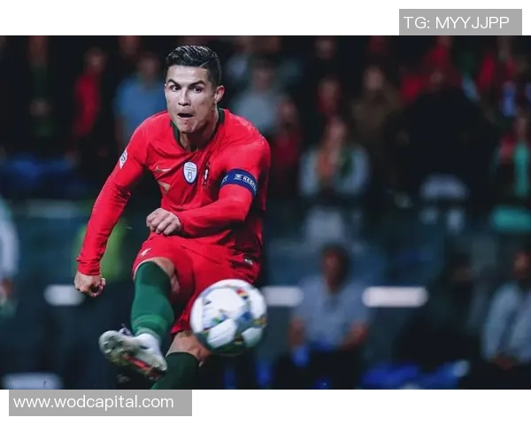 为足球巨星谱写旋律的歌手与他们的音乐故事 为足球巨星谱写旋律的歌手与他们的音乐故事